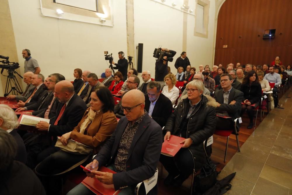 L'AVL lliura les seues medalles a Ninyoles i Gulsoy