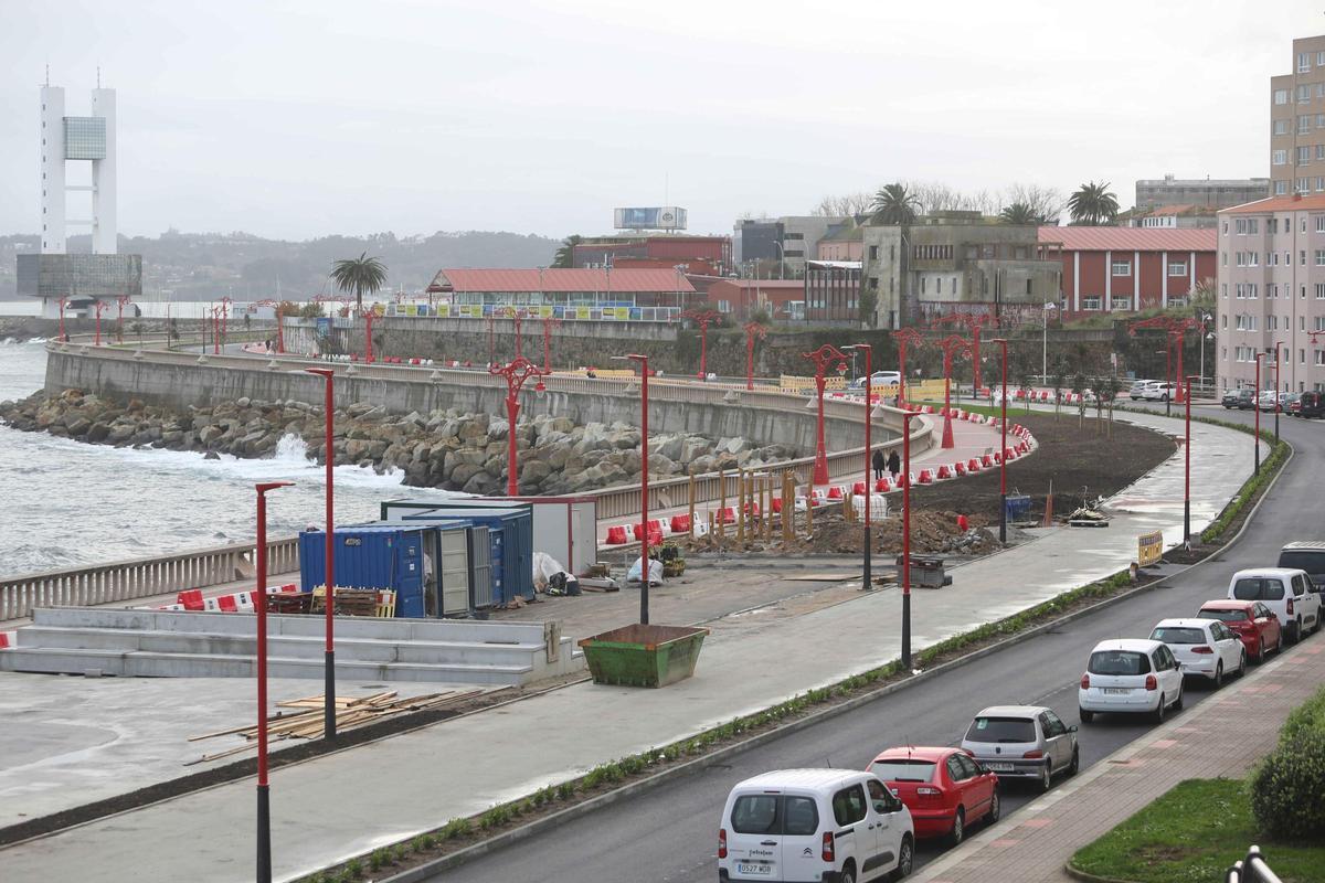El Concello de A Coruña promete que la reforma del paseo marítimo, fuera de plazo, acabará el primer trimestre de 2024 El Concello de A Coruña promete que la reforma del paseo marítimo, fuera de plazo, acabará el primer trimestre de 2024