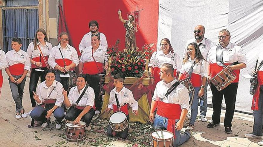 Vinaròs celebra el día grande de sus fiestas con solemnidad