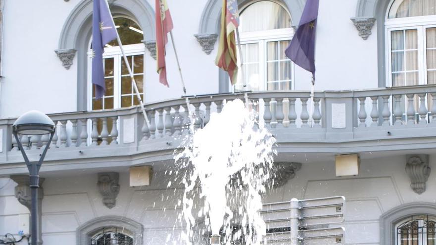 La fuente es un elemento característico de la plaza