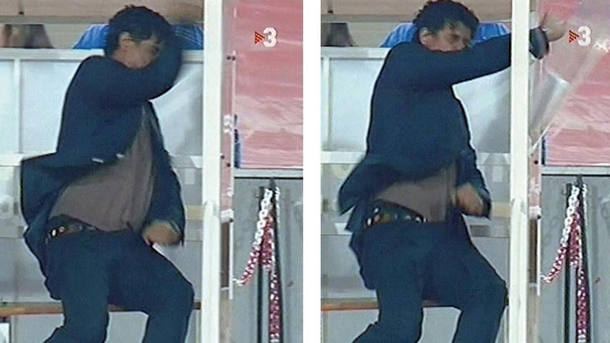 Secuencia del enfado de Rijkaard y su golpe al banquillo que rompió el metacrilato