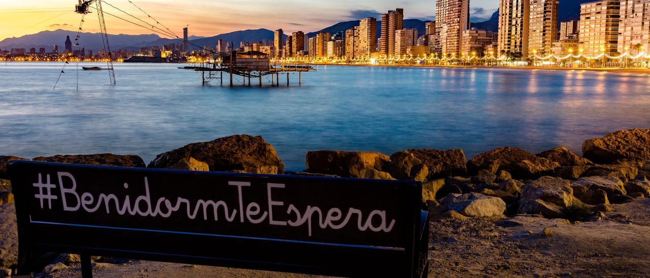 Vista panorámica de Benidorm, desde el Rincón de Loix.