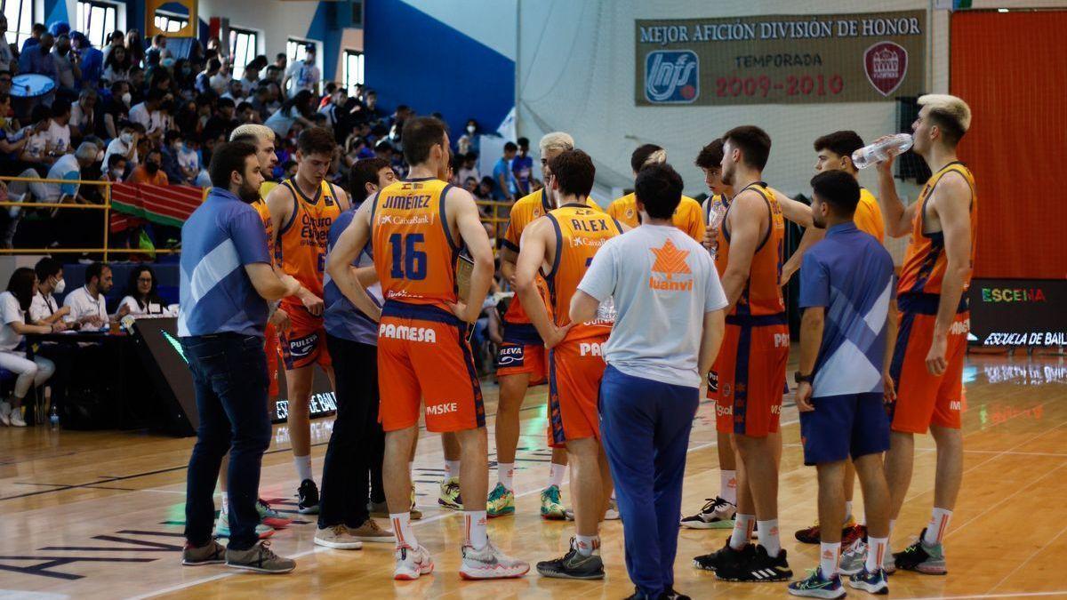 El Valencia Basket de LEB Plata eliminó al Zamora Enamora en los cuartos de final del &#039;Playoff&#039; de ascenso