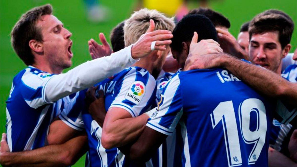 La Real Sociedad, líder de LaLiga Santander, busca su tercera victoria para liderar el Grupo F de la Europa League