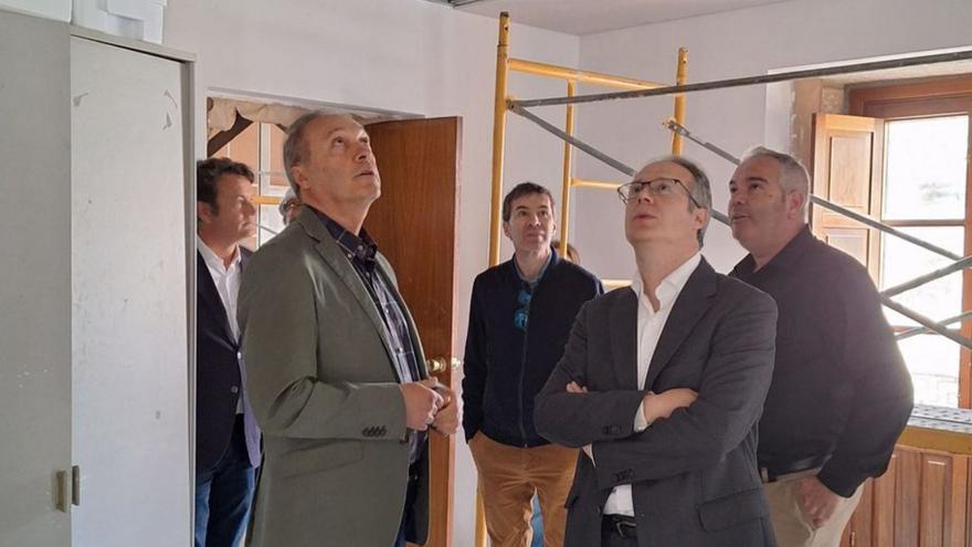 Visita a las obras en la antigua Casa Consistorial.