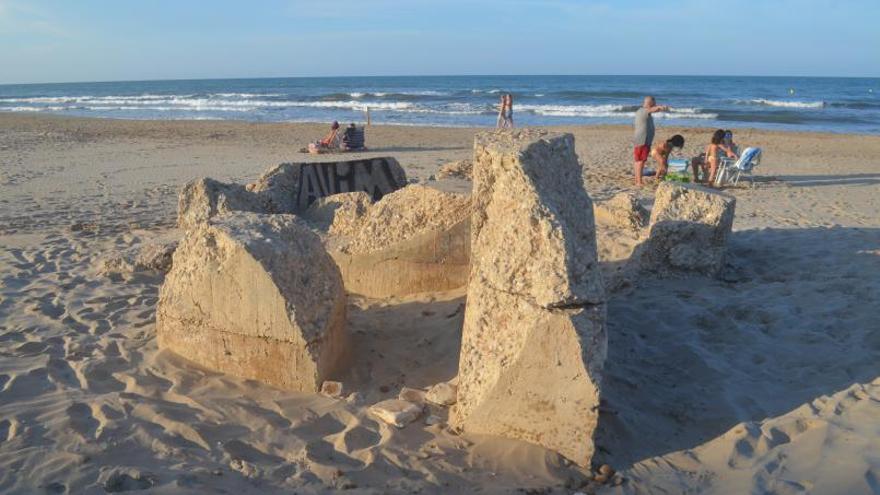 Hallan vestigios de ocho nidos de ametralladoras en las playas de Dénia