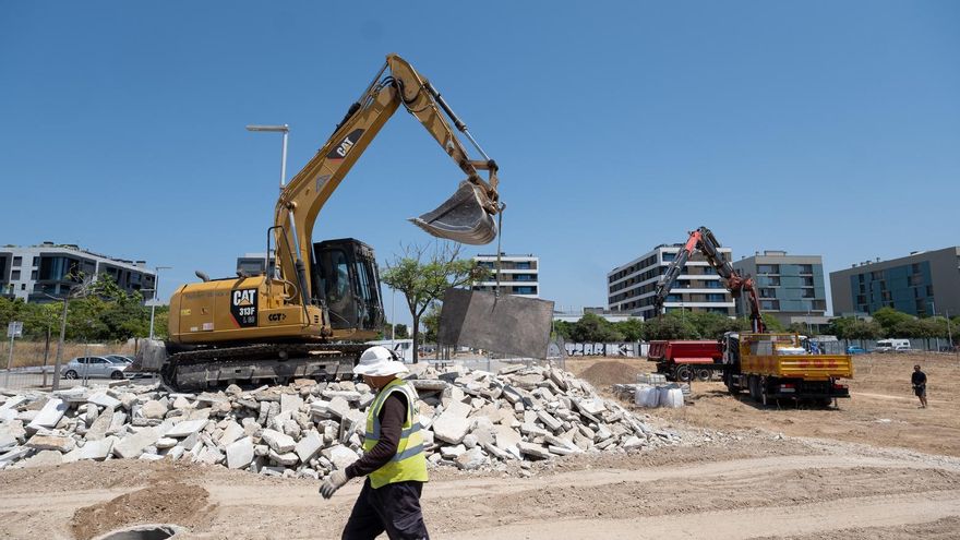 Las fotos del inicio de las obras de prolongación de la calle Callao, en el barrio de Nou Llevant