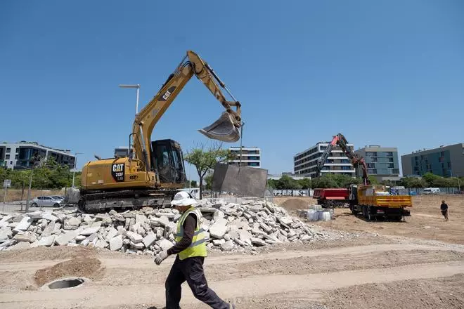 Las fotos del inicio de las obras de prolongación de la calle Callao, en el barrio de Nou Llevant