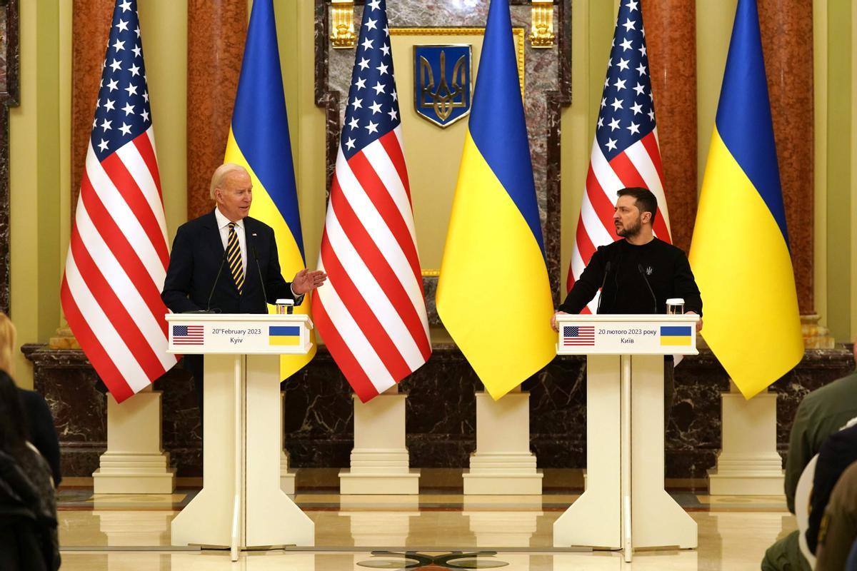 EUA i Ucraïna: un «suport infrangible» amb fissures a l’horitzó