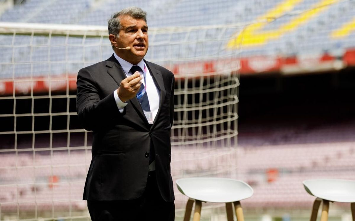 Laporta, en el Camp Nou durante la presentación de la nueva estructura ejecutiva del club.