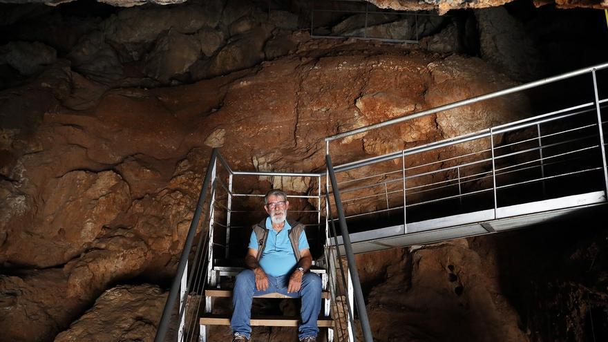 Cuevas de La Araña: 10 años de un BIC en precario