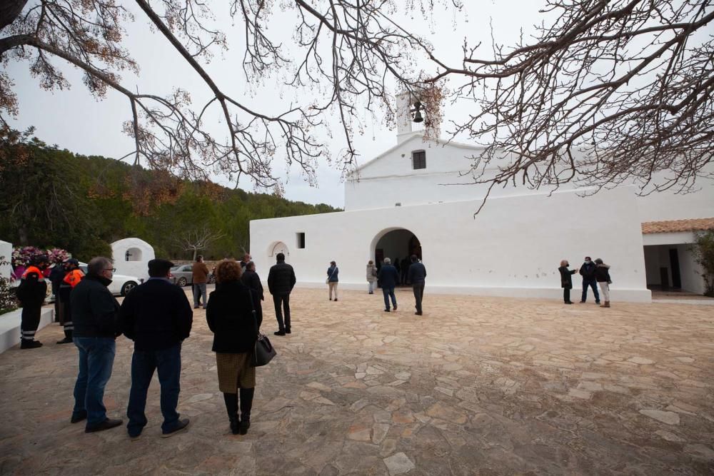 El funeral de Vicent Tur reúne en Sant Llorenç a más de un centenar de personas