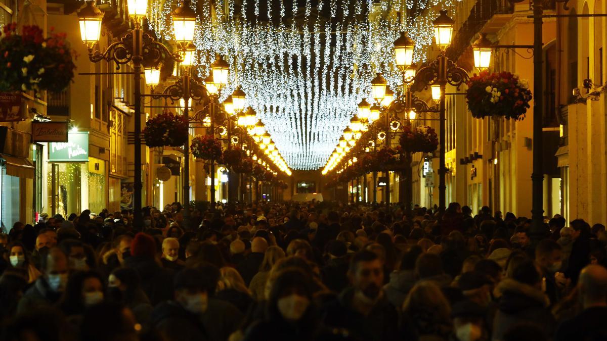 ENCENDIDO DE LUCES DE NAVIDAD EN EL CENTRO DE ZARAGOZA.