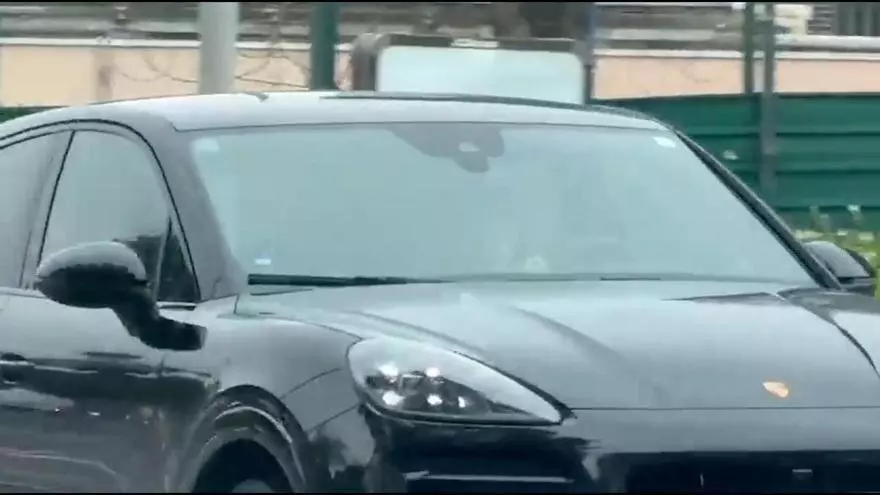 Pedri acude a la Ciutat Esportiva para evaluar su lesión