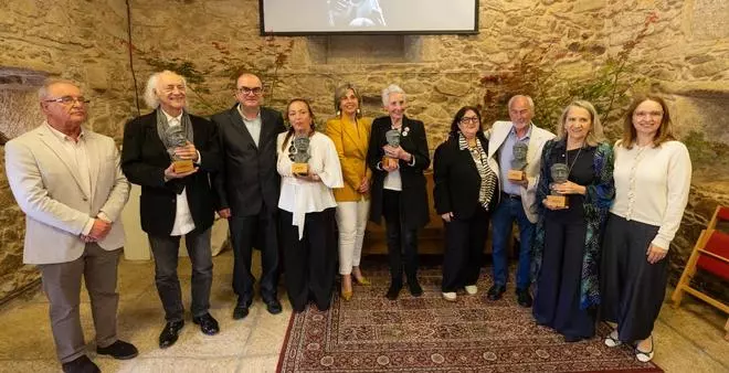 A Fundación Eduardo Pondal distinguiu a cinco novos Bos e Xenerosos