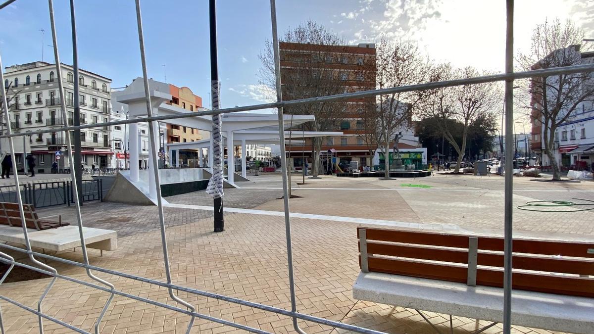 Aspecto actual de las obras en Plaza de Extremadura