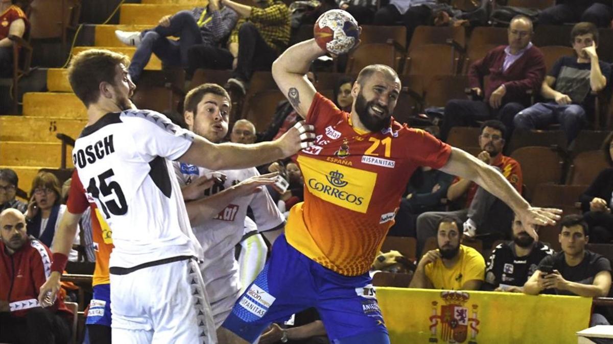 Joan Cañellas (Vardar) aportó dos goles a la victoria 'hispana'