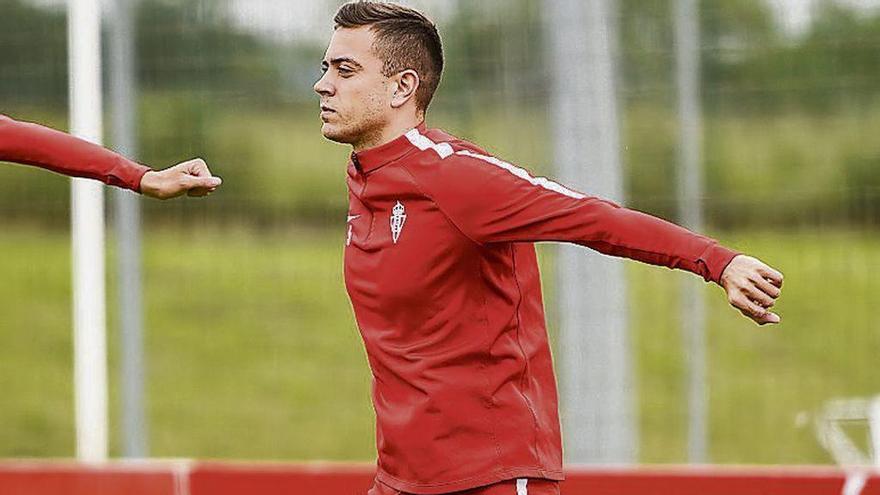 Juan Rodríguez, durante el entrenamiento de ayer en Mareo.