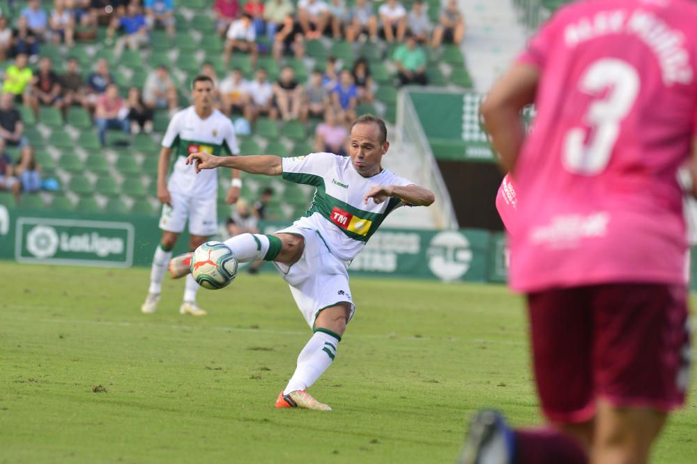 El Elche no logra pasar del empate en el Martínez Valero