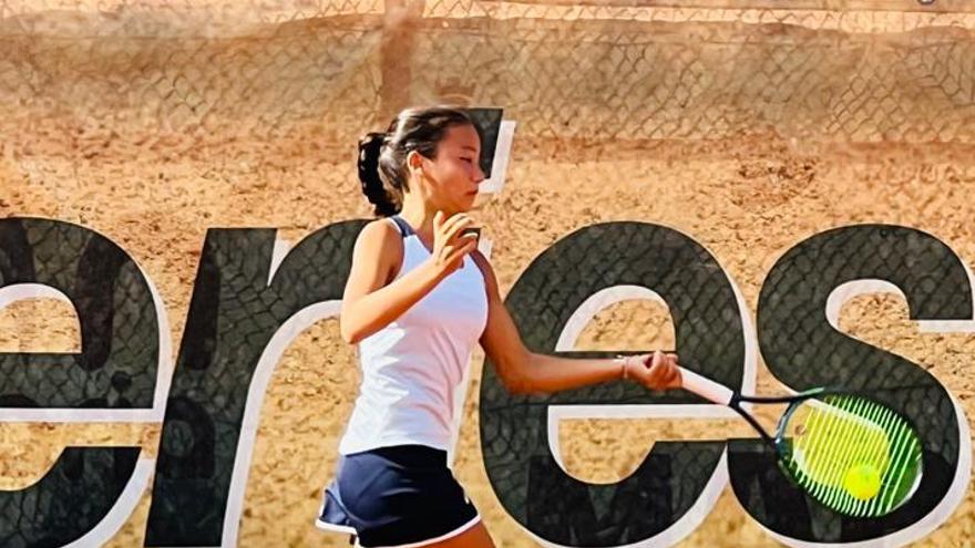 Darío Ortega arrasa en su estreno en la Yellow Bowl sub 14