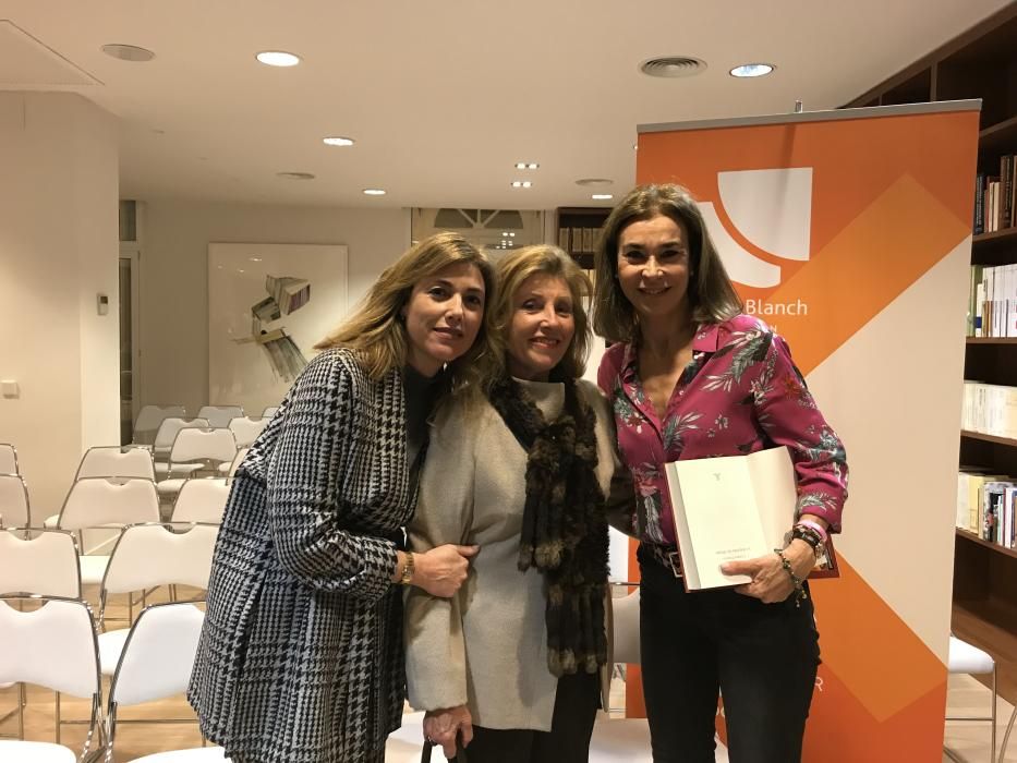 Carmen Posadas visita València