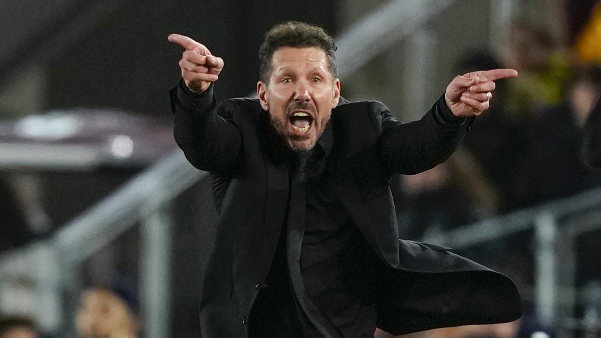 Simeone, entrenador del Atlético de Madrid, durante el partido ante el Barça