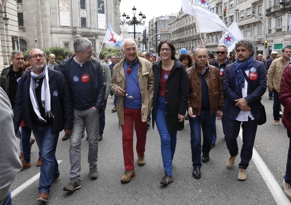 Día del Trabajador en Vigo | Miles de personas exigen la derogación de la reforma laboral