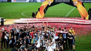 El Sevilla FC campeón en la final de la UEFA Europa League 2020 disputada en el Rhein Energie Stadion en Colonia entre el Sevilla FC y el Inter de Milan.