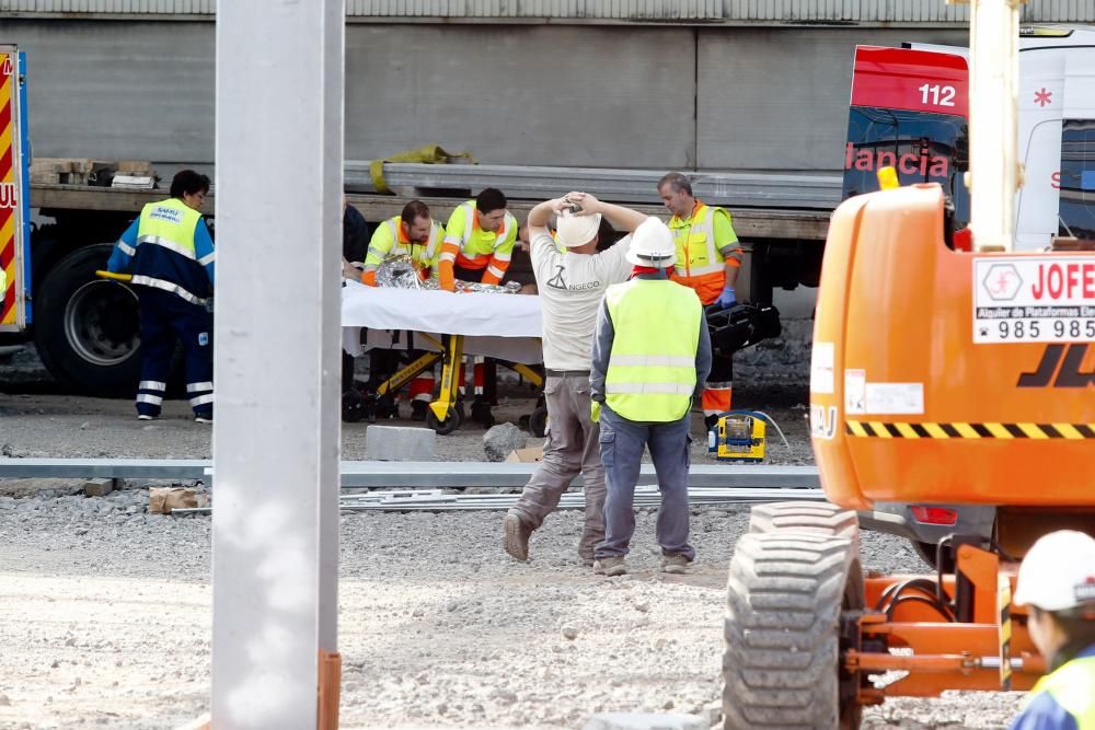 Un muerto y un herido grave en unas obras del parque empresarial de la ría de Avilés