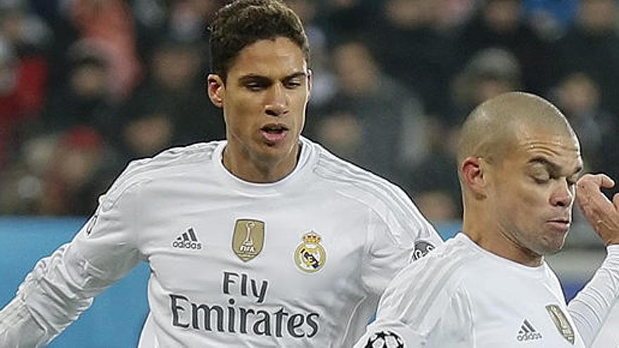 Varane, en un momento del Shakhtar-Real Madrid.