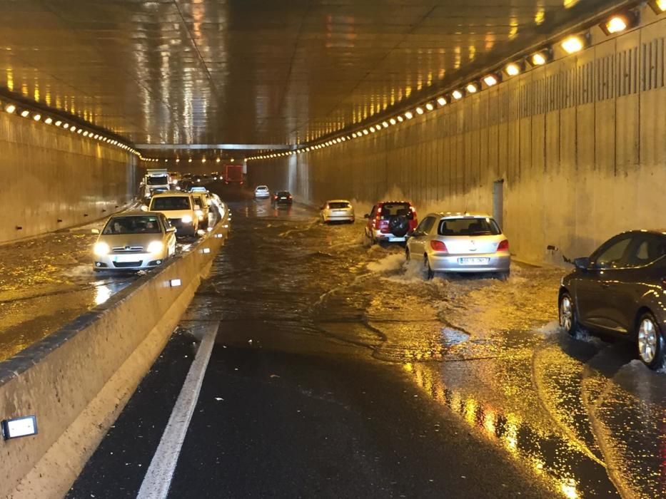 Lluvia en el Julio Luengo.