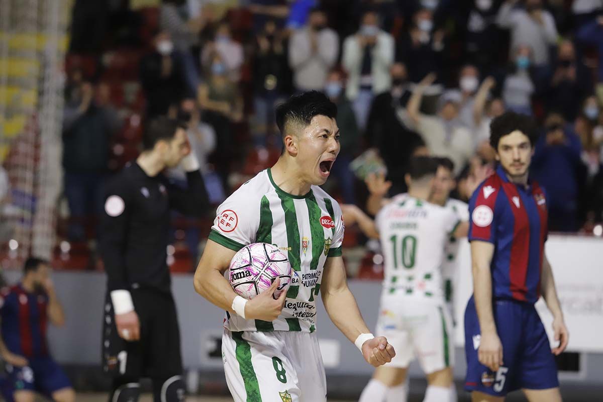 En imágenes el Futsal Córdoba Levante