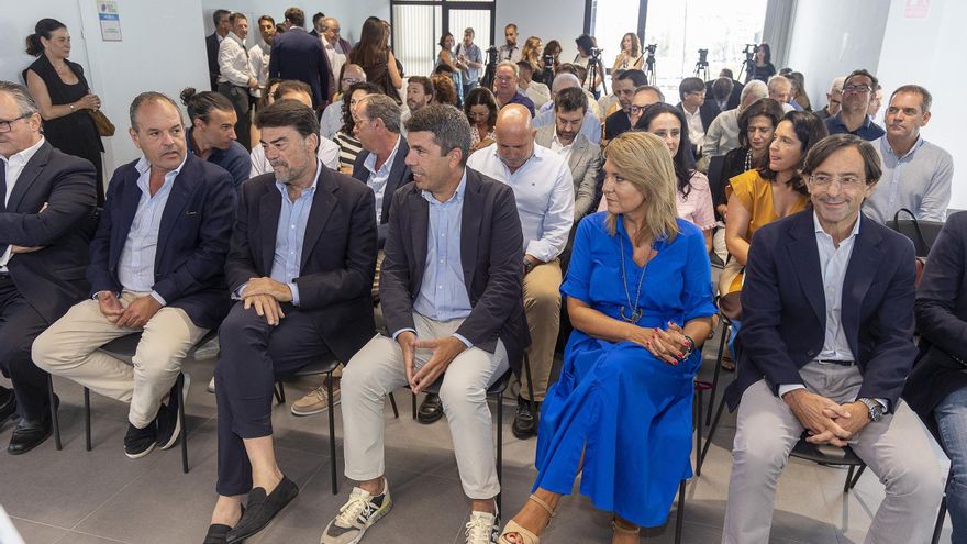 Mazón “vende” el discurso ultra de la "inquiokupación" a los promotores alicantinos