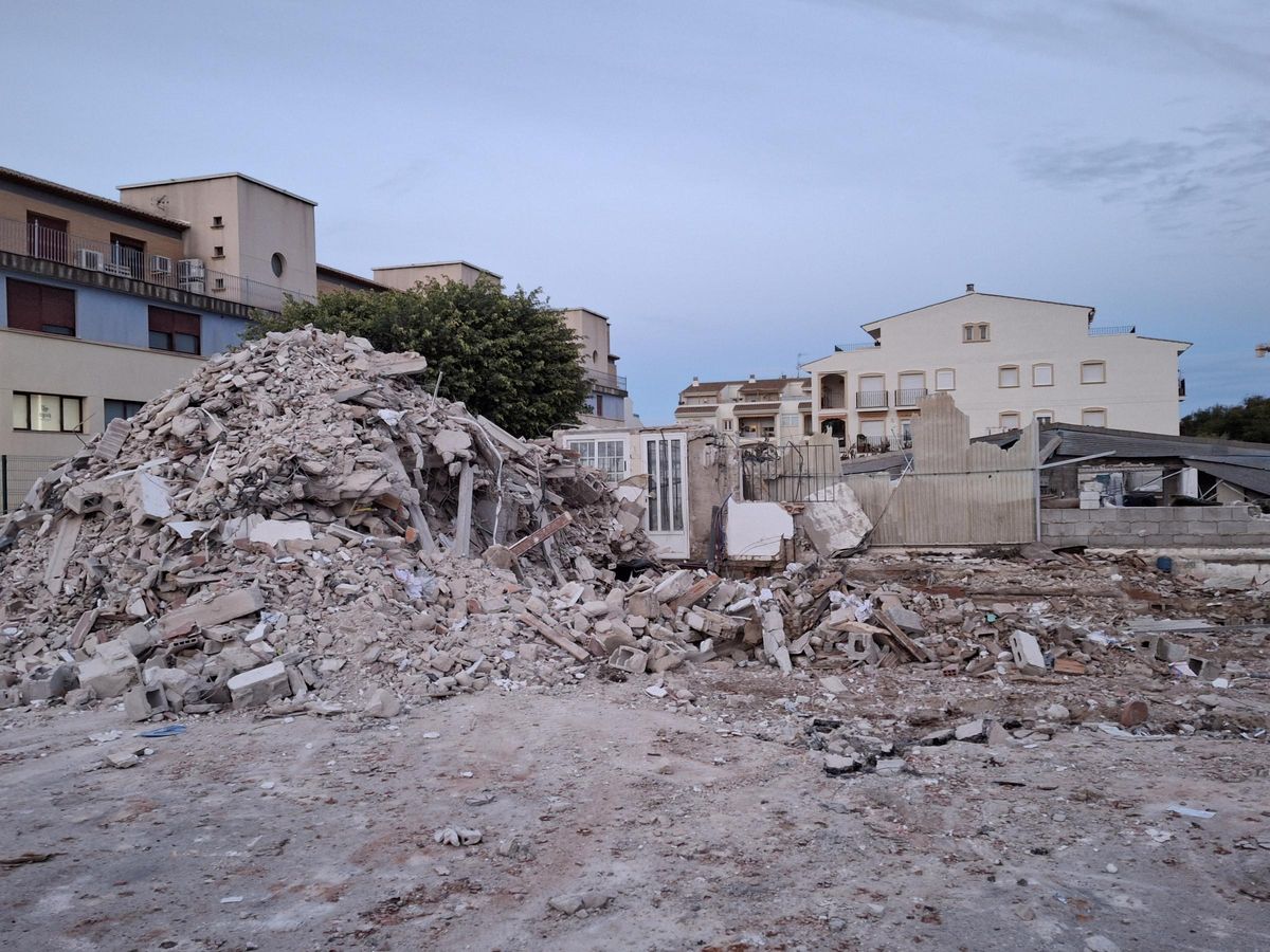 Las antiguas oficinas, reducidas a cascotes
