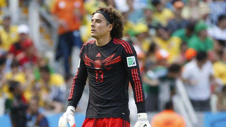 El Memo Ochoa se encuentra concentrado estos días con su selección.