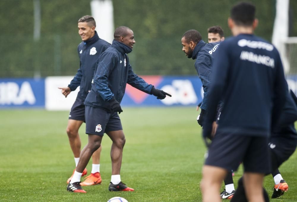 Entrenamiento del Deportivo en Abegondo