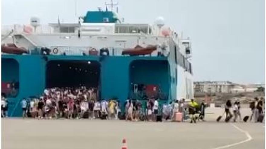 VIDEO | Desembarco de mallorquines en Menorca por las fiestas de Sant Joan de Ciutadella