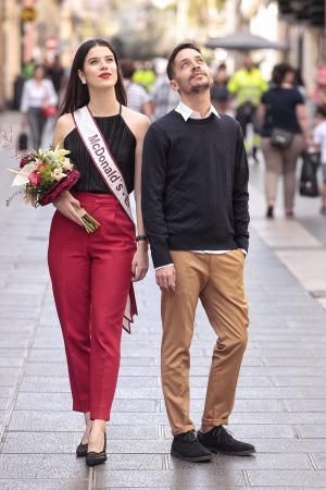 Visita de nuestra candidata a Reina Yudith Miguélez con el diseñador de la fantasía, Daniel Pagés  | 12/02/2020 | Fotógrafo: María Pisaca Gámez