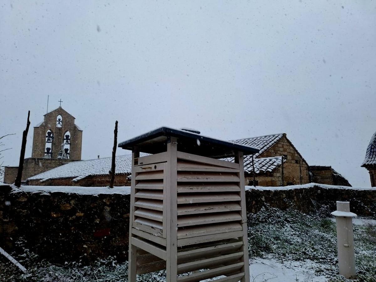 Las imágenes de Morella cubierta de nieve en Navidad