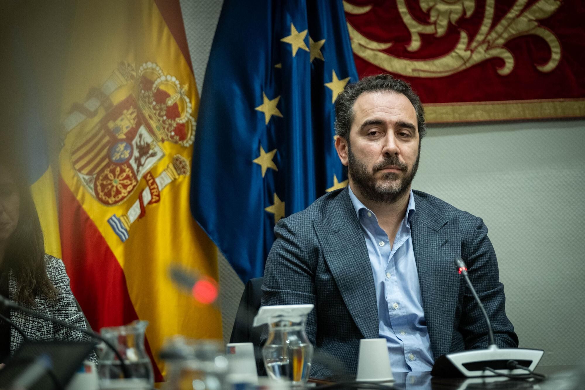 Aldama acude a la comisión de investigación del 'caso Mascarillas' en el Parlamento de Canarias