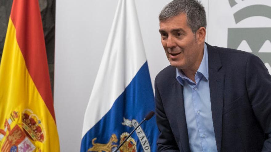 Fernando Clavijo, ayer en la rueda de prensa posterior al Consejo de Gobierno celebrado en Santa Cruz de Tenerife.