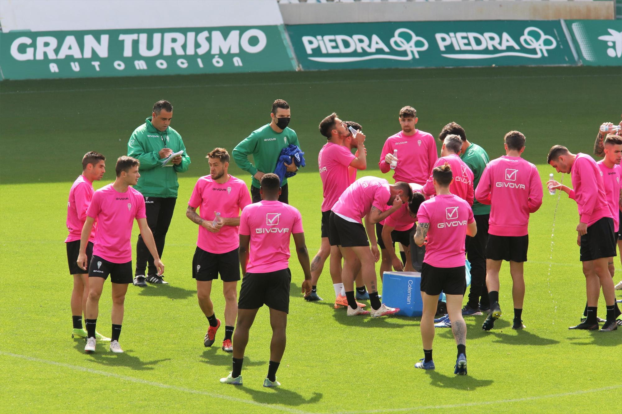 Primer entrenamiento de Germán Crespo como entrenador del Córdoba CF