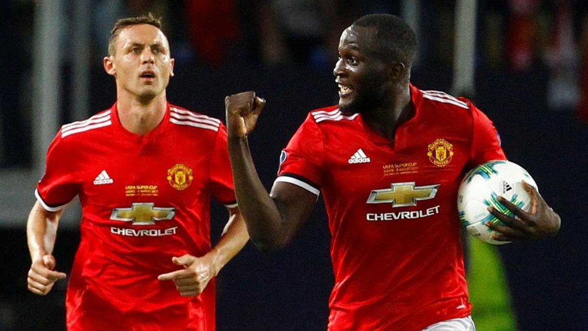 Matic y Lukaku, dos de los fichajes del United, durante la final de la Supercopa de Europa.