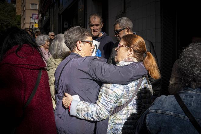 Protesta en Santa Coloma por las listas espera en salud mental