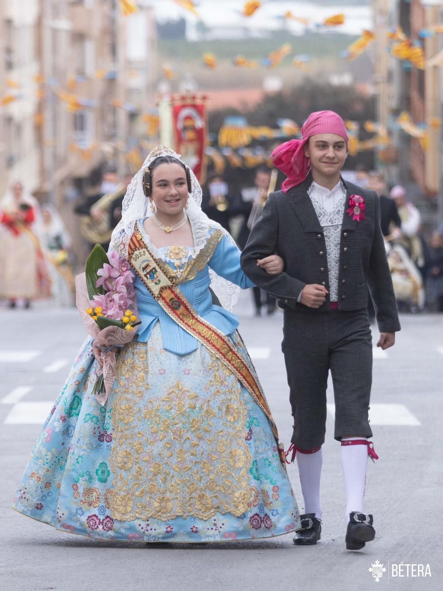 Bétera celebra la Ofrenda a la Mare de Déu de las Fallas de 2023