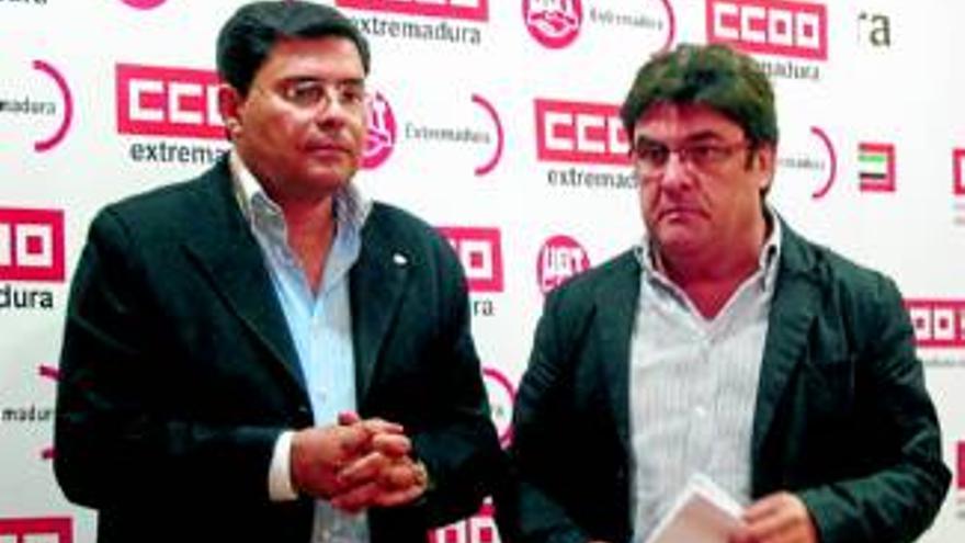 CCOO y UGT instan a Monago a buscar &quot;de verdad&quot; la concertación