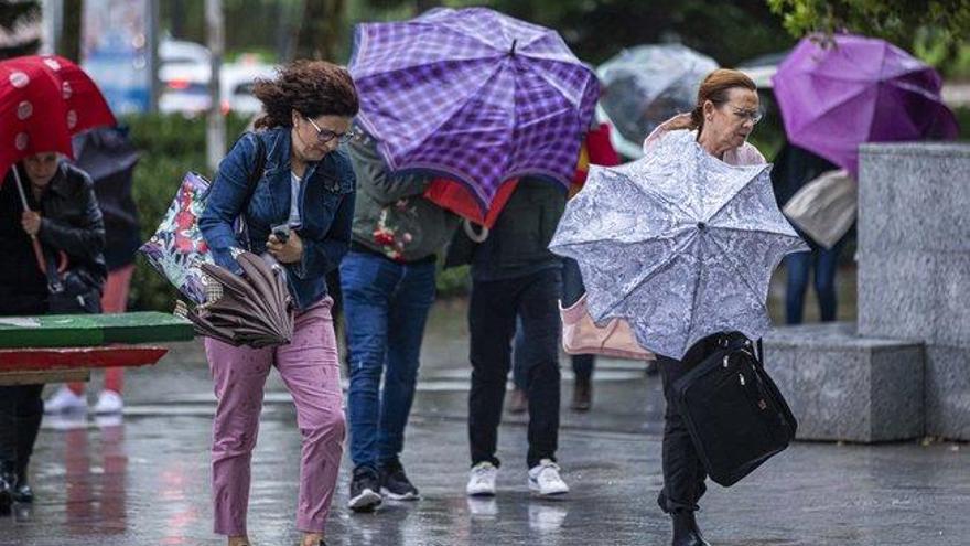 Pronóstico del tiempo en toda España: cielos nubosos o cubiertos con precipitaciones en la mayor parte de la Península