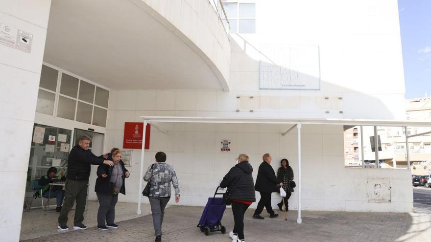 La demora media para conseguir cita con el médico baja a entre 5 y 10 días en la provincia de Alicante