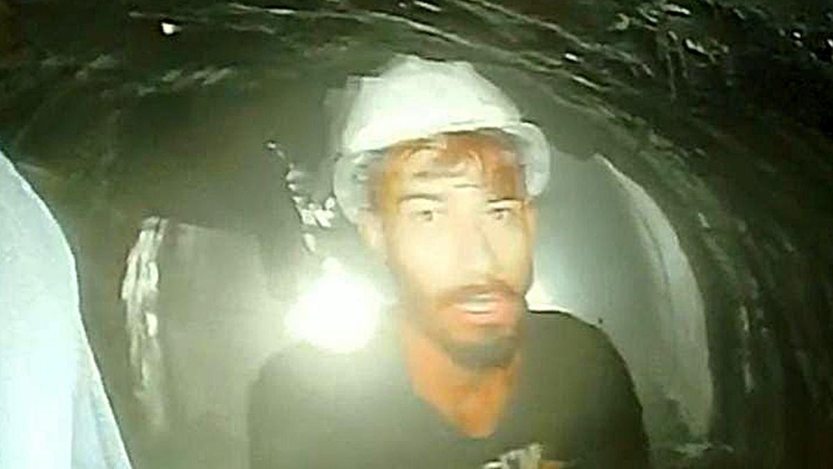 Primeras imágenes de los obreros atrapados en un túnel en la India desde hace 10 días