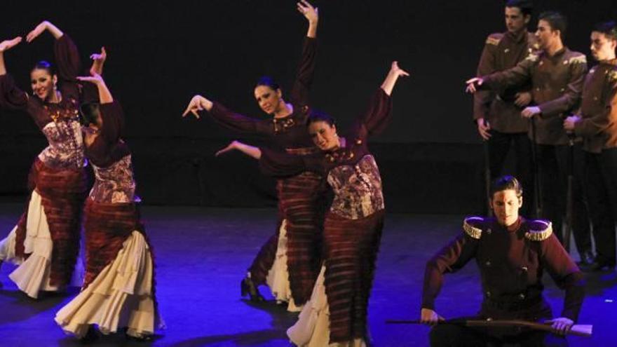 «Carmen» llena de ballet el Teatre Calderón de Alcoy